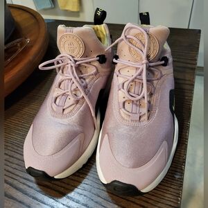 Nike Air Huarache City Move